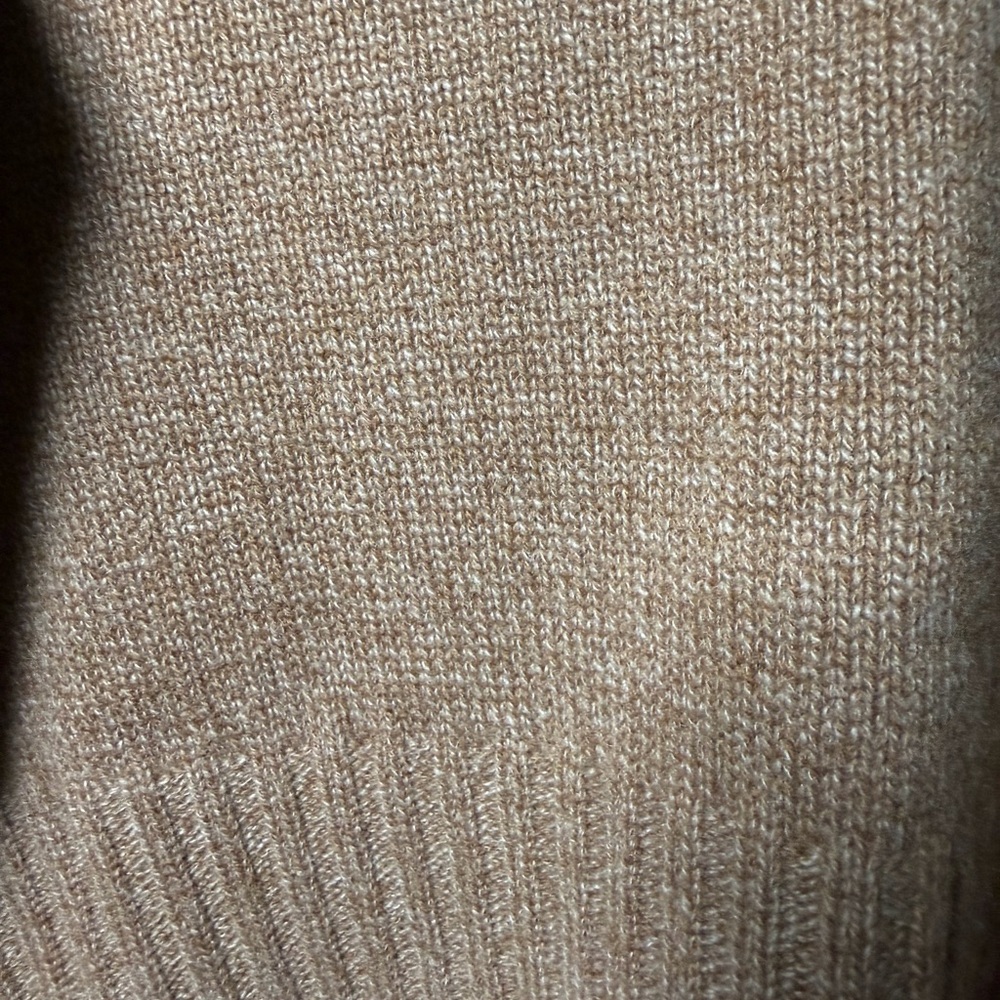 REFORMATION BECKIE 100% CASHMERE COLLARD POLO V NECK SWEATER SIZE M IN CAMEL - Picture 12 of 12
